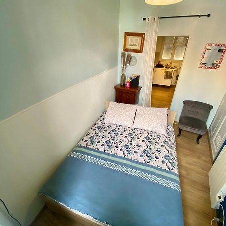 Sympathique Logement En Rez-De-Chausse, De 21M 2 Бове Экстерьер фото