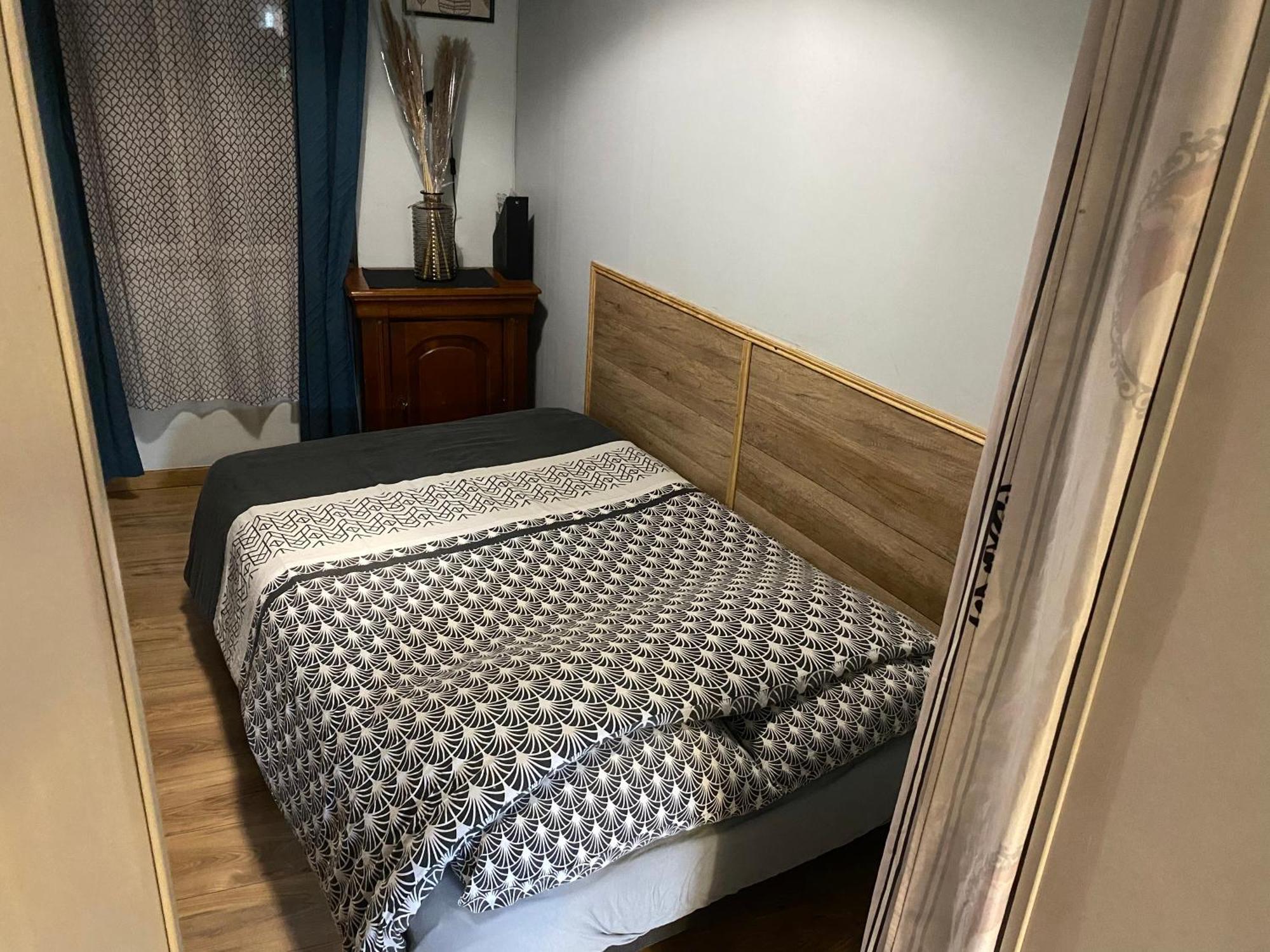 Sympathique Logement En Rez-De-Chausse, De 21M 2 Бове Экстерьер фото